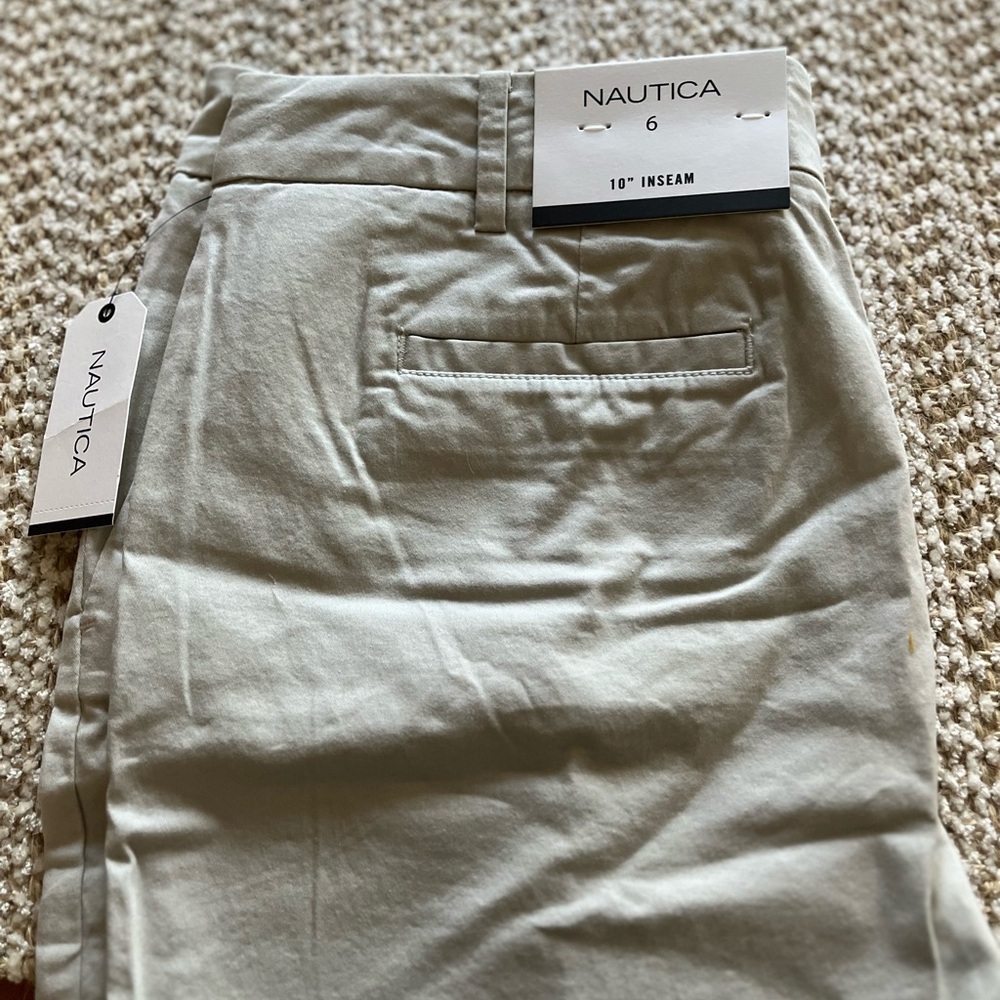 NWT NAUTICA Bermuda shorts size 6